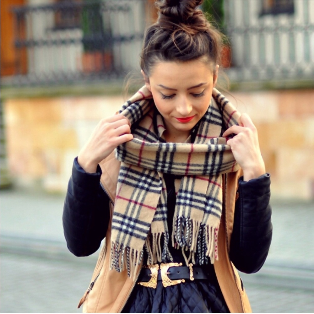 PLAID SCARF